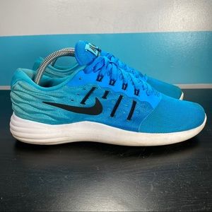 Nike Lunarstelos blue running shoes